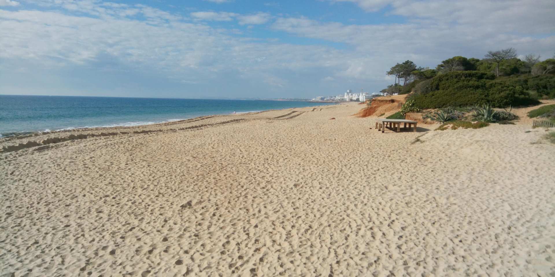 Praia de Loulé Velho
