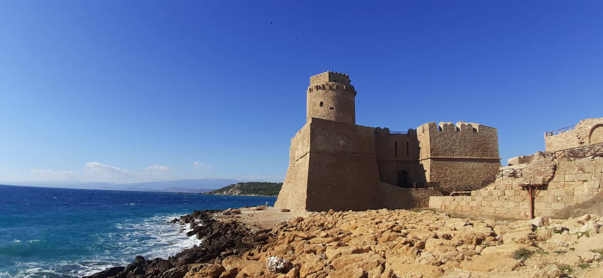 Le Castella