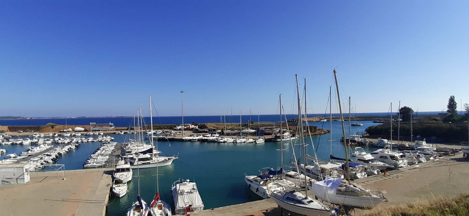 Le Castella