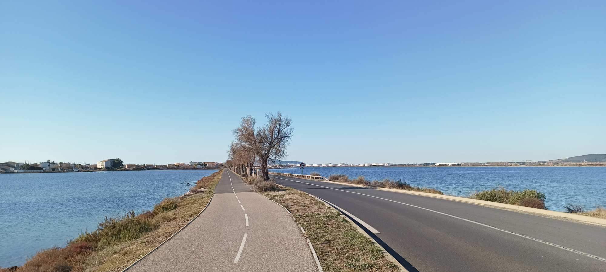 Canal du Rhône a Sète