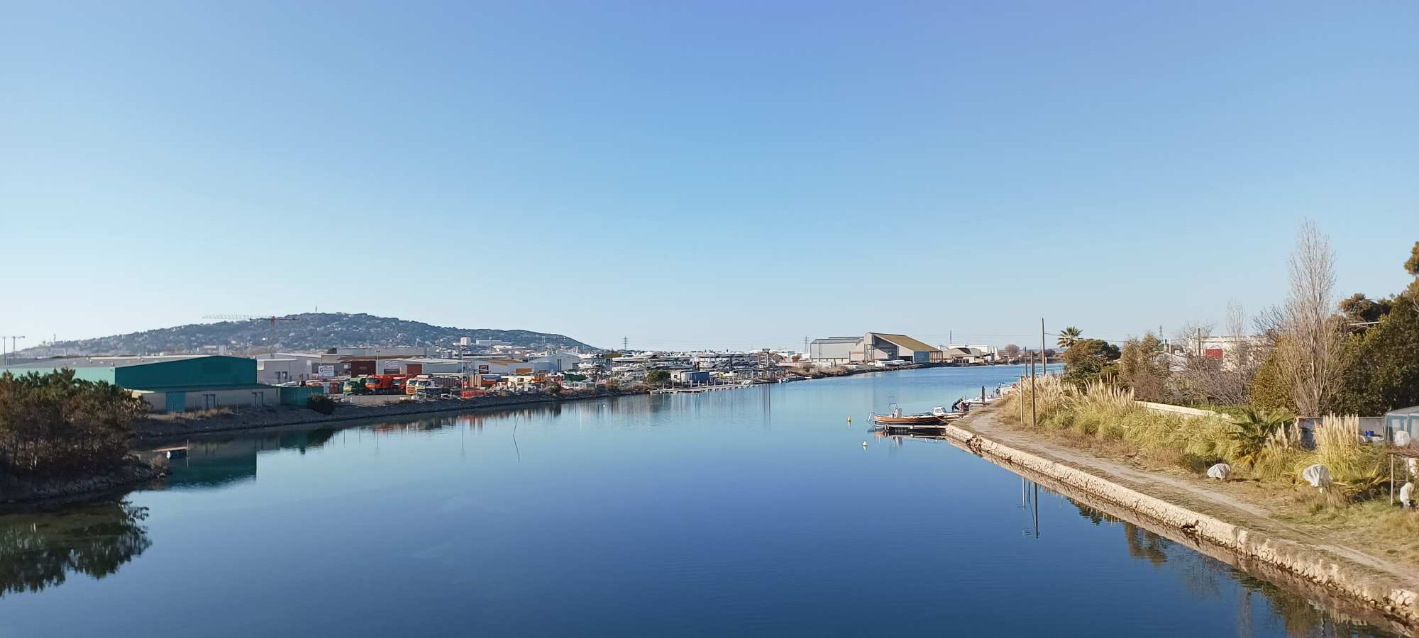 Canal du Rhône a Sète